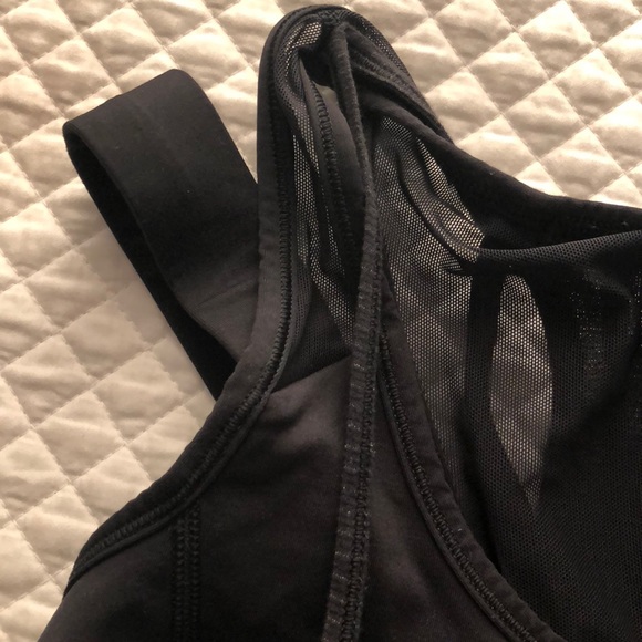 Lulu lemon tank top - Picture 6 of 8